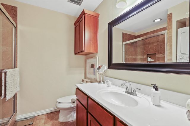 6011 E University Boulevard 246, Dallas, TX 75206