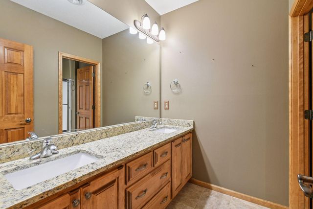 6480 Yosemite Lane, Excelsior, MN 55331