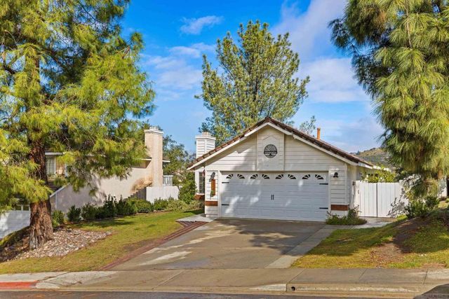 2478 Hialeah Ln, Alpine, CA 91901