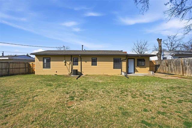 809 NW 33rd st, Lawton, OK 73505