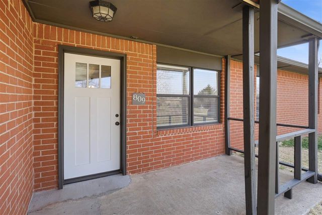 809 NW 33rd st, Lawton, OK 73505