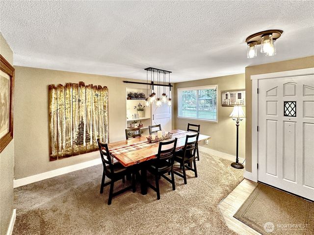 3018 Riverlea Drive SE, Olympia, WA 98501