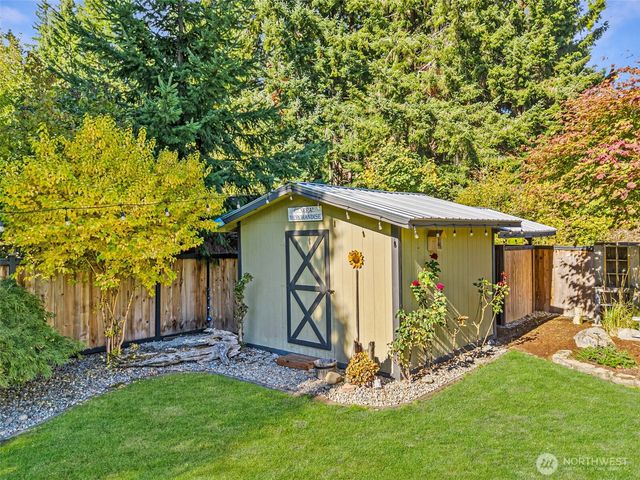 3018 Riverlea Drive SE, Olympia, WA 98501