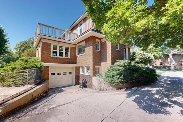 111 E Prospect STREET, Stoughton, WI 53589