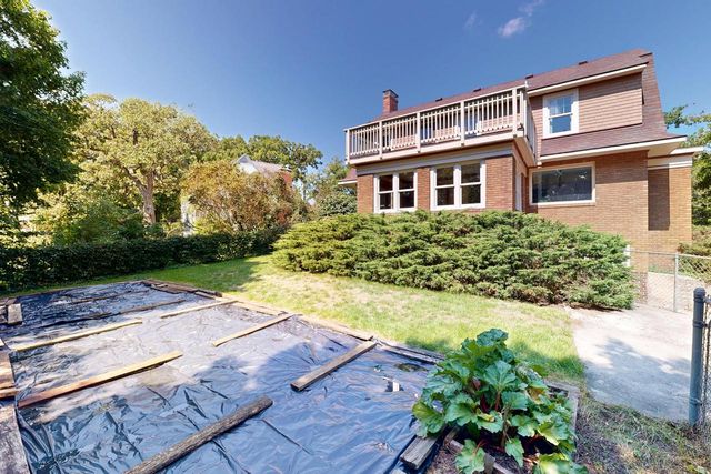 111 E Prospect STREET, Stoughton, WI 53589