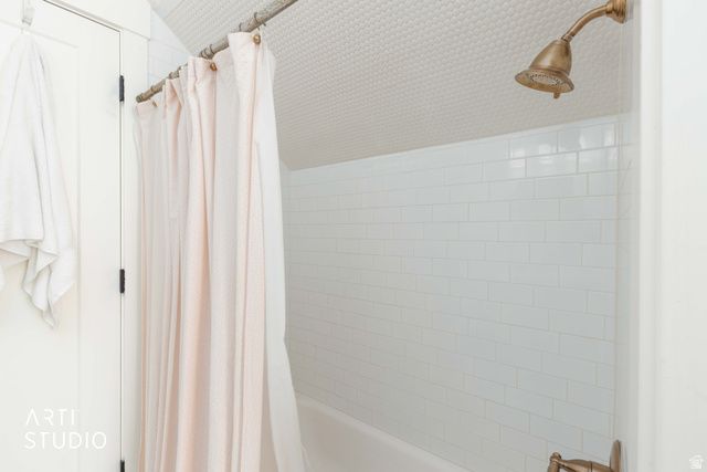 342 W CLARK CIR, Farmington, UT 84025