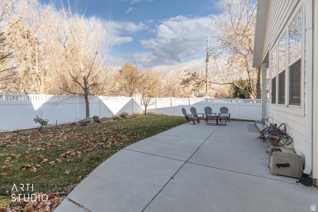 342 W CLARK CIR, Farmington, UT 84025
