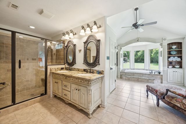 660 Sorita Circle, Heath, TX 75032