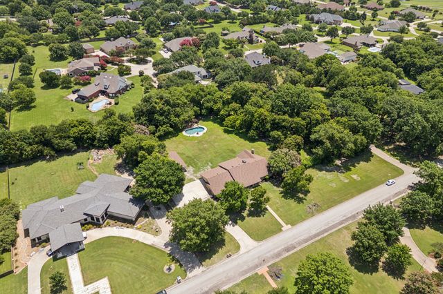 660 Sorita Circle, Heath, TX 75032