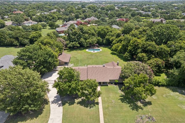 660 Sorita Circle, Heath, TX 75032