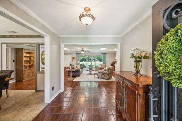 660 Sorita Circle, Heath, TX 75032