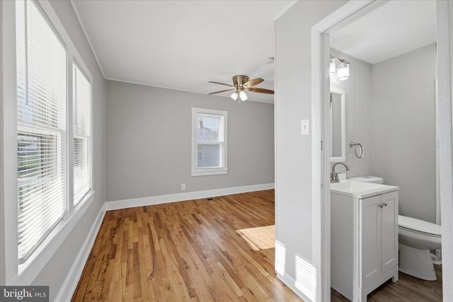 155 ROYAL AVE, Winchester, VA 22602