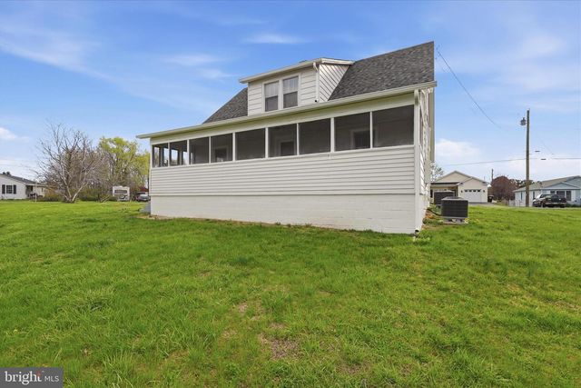 155 ROYAL AVE, Winchester, VA 22602