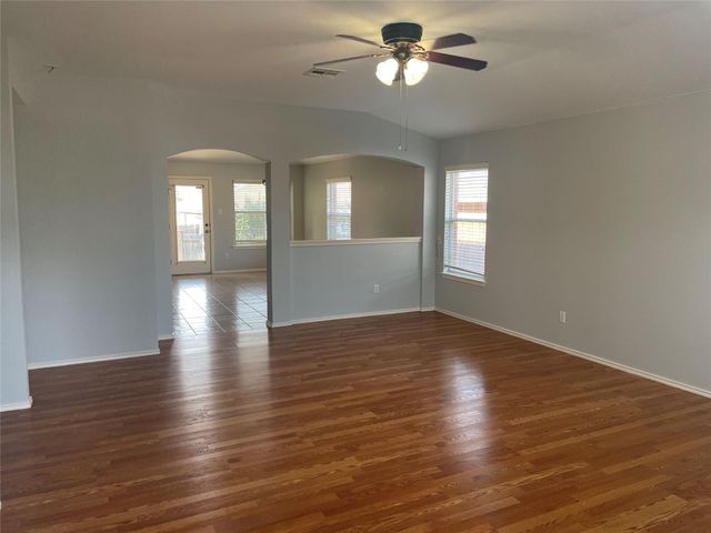 3208 Clinton PL, Round Rock, TX 78665