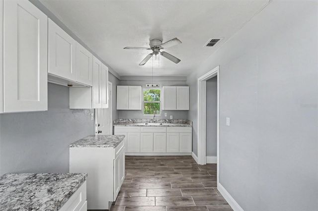 122 S GARFIELD AVENUE, Deland, FL 32724