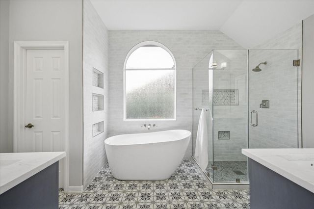 7907 N Wellington Court, Houston, TX 77055