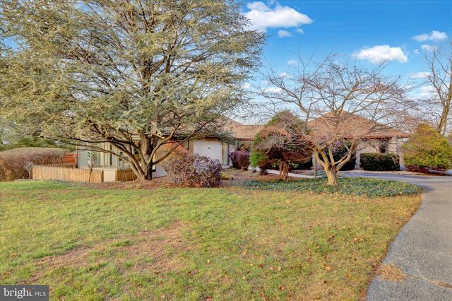 653 SCENIC DR, Bernville, PA 19506