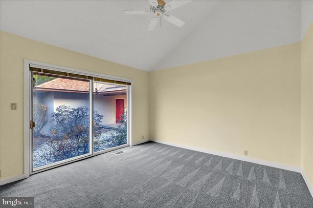 653 SCENIC DR, Bernville, PA 19506