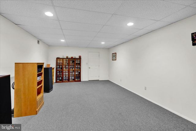 653 SCENIC DR, Bernville, PA 19506