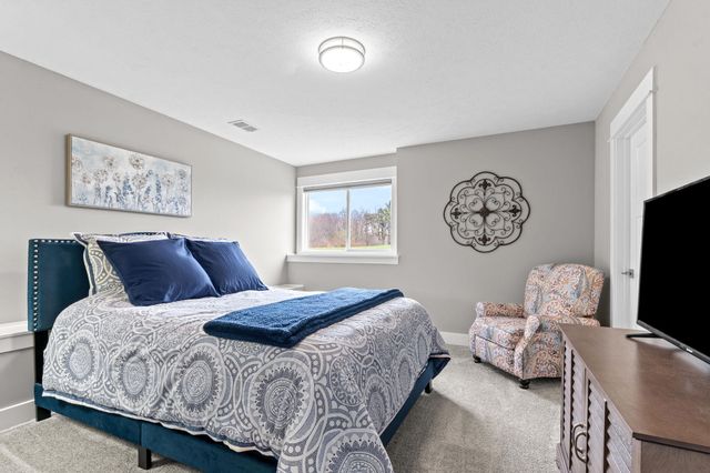 13697 Harrington Landing, Holland, MI 49424