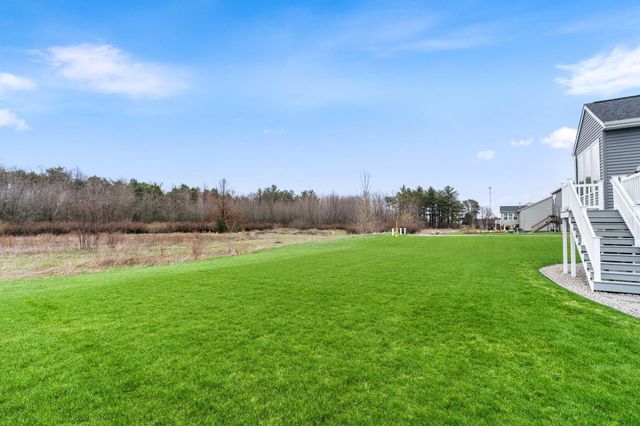 13697 Harrington Landing, Holland, MI 49424