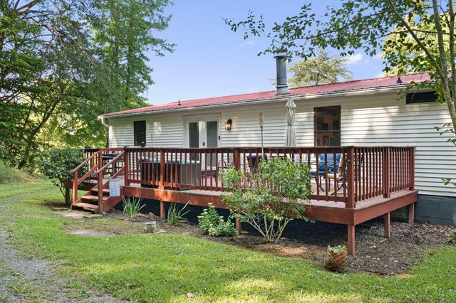 196 Rabbit Valley Road, NW, Cleveland, TN 37312