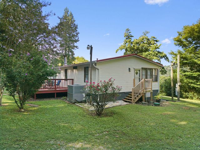 196 Rabbit Valley Road, NW, Cleveland, TN 37312