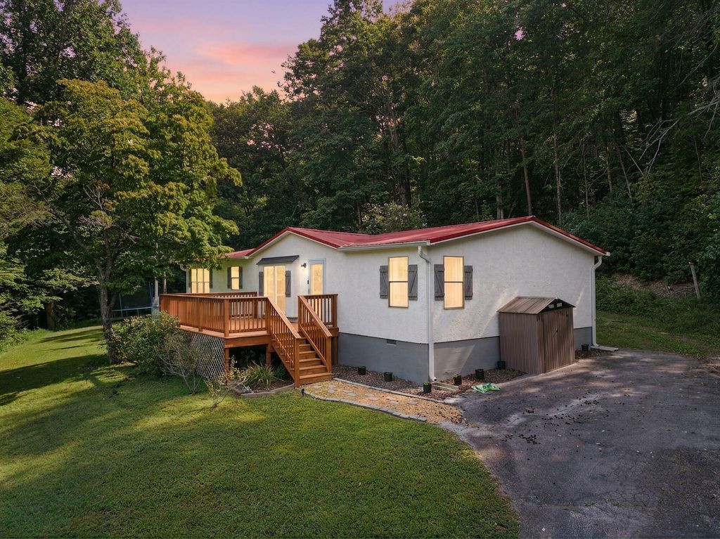 196 Rabbit Valley Road, NW, Cleveland, TN 37312