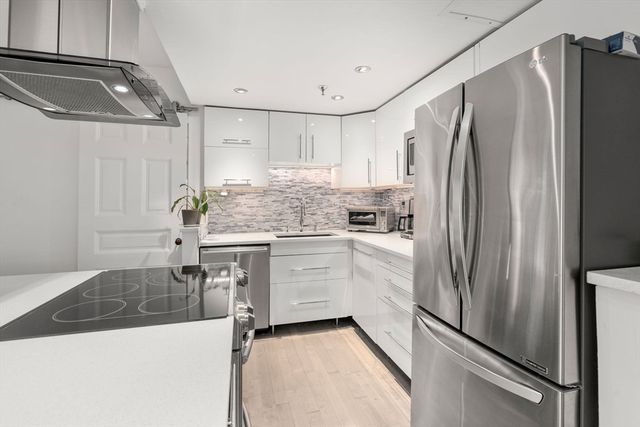 165 Beacon Street 2, Boston, MA 02116