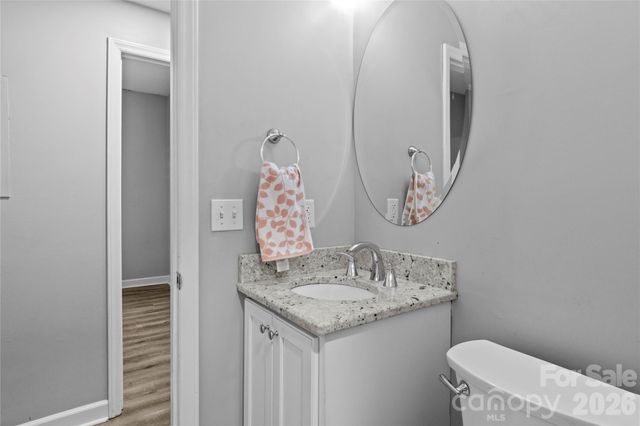 376 Meadows Circle, Winston Salem, NC 27104