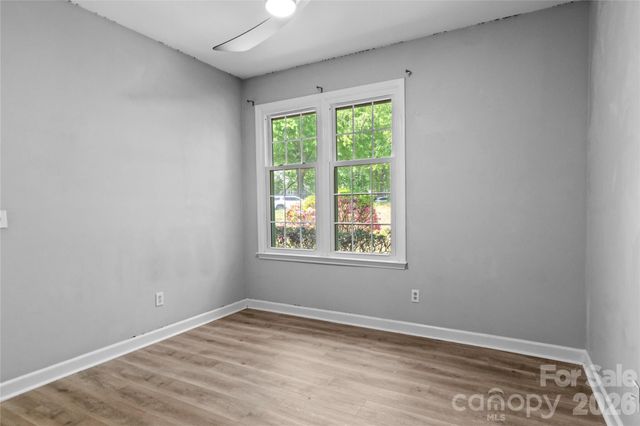 376 Meadows Circle, Winston Salem, NC 27104