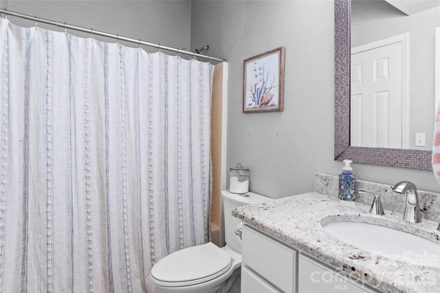 376 Meadows Circle, Winston Salem, NC 27104