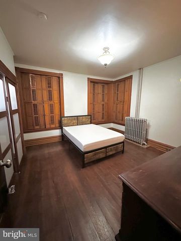 1396 PERKIOMEN AVE, Reading, PA 19602