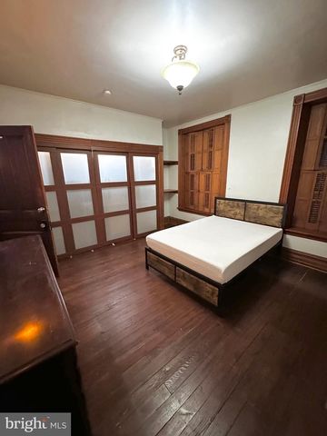 1396 PERKIOMEN AVE, Reading, PA 19602