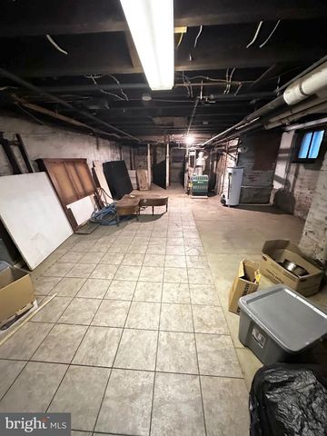 1396 PERKIOMEN AVE, Reading, PA 19602