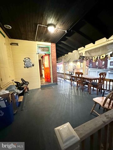 1396 PERKIOMEN AVE, Reading, PA 19602