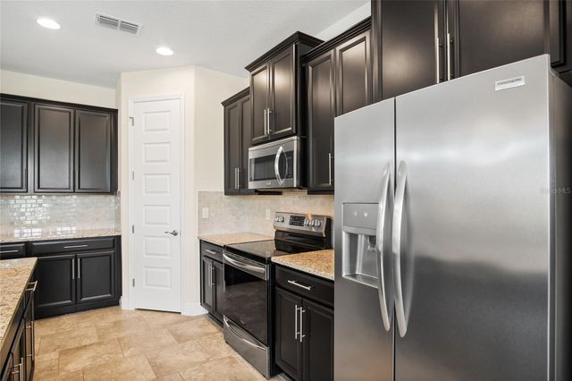 1624 NINA DRIVE, Davenport, FL 33837