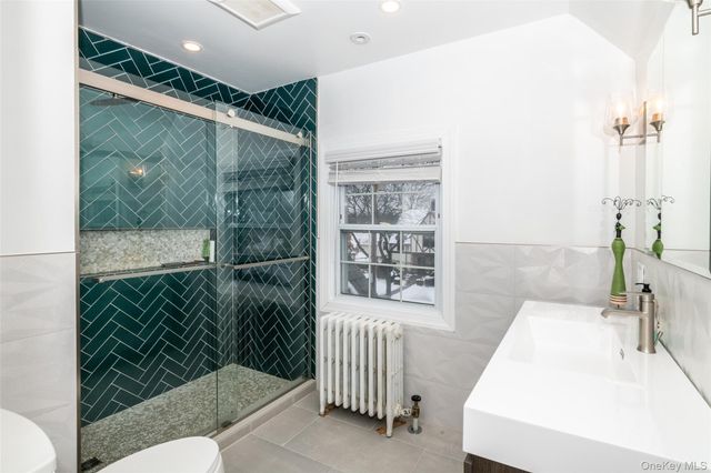 18 Bailey Place, New Rochelle, NY 10801