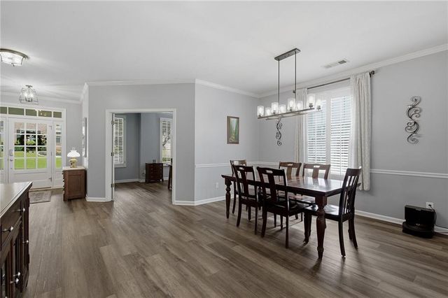 243 Chadwyck Lane, Canton, GA 30115