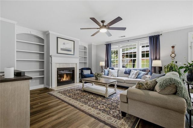 243 Chadwyck Lane, Canton, GA 30115
