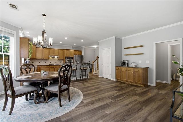 243 Chadwyck Lane, Canton, GA 30115