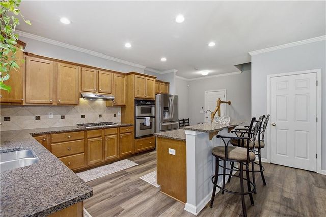 243 Chadwyck Lane, Canton, GA 30115