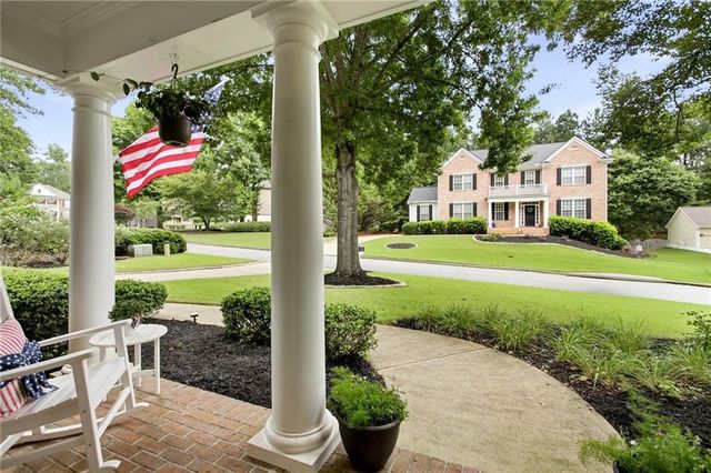 243 Chadwyck Lane, Canton, GA 30115