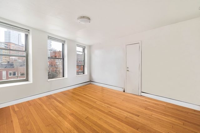 5 N Margin St 10, Boston, MA 02113