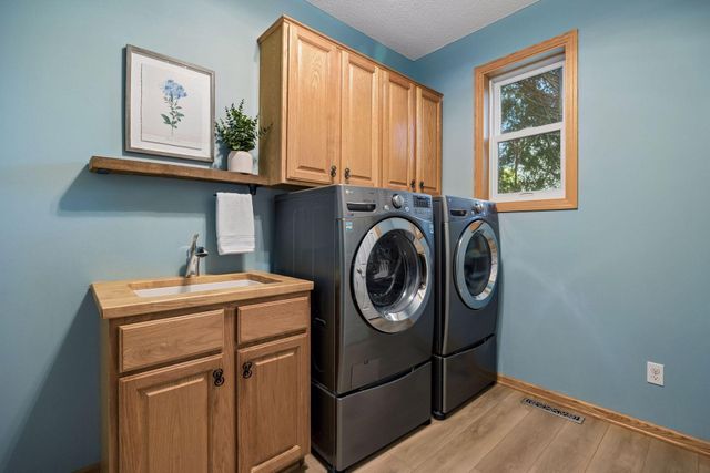 4635 Queensland Lane N, Plymouth, MN 55446