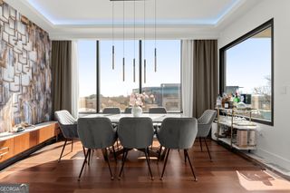 2828 Peachtree Road NE # 701, Atlanta, GA 30305
