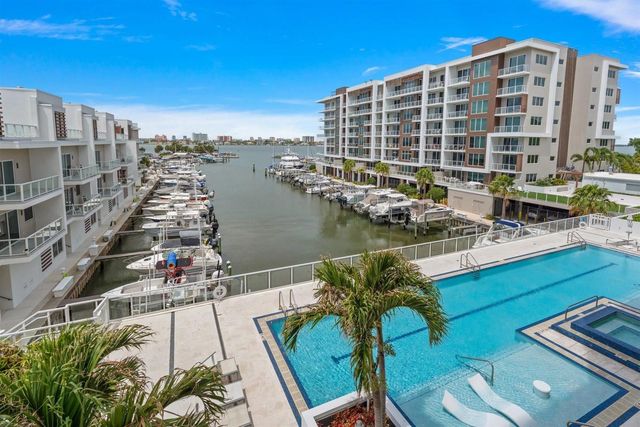 900 N OSCEOLA AVENUE 401, Clearwater, FL 33755