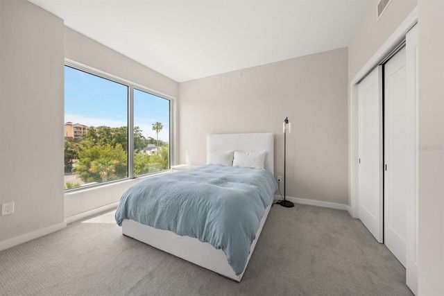 900 N OSCEOLA AVENUE 401, Clearwater, FL 33755