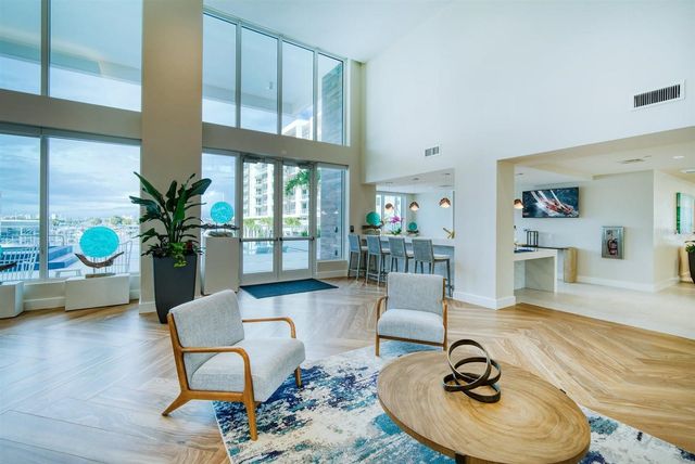 900 N OSCEOLA AVENUE 401, Clearwater, FL 33755