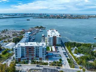 900 N OSCEOLA AVENUE 401, Clearwater, FL 33755